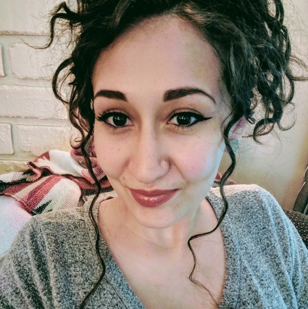 Meet your Posher, Sabrina